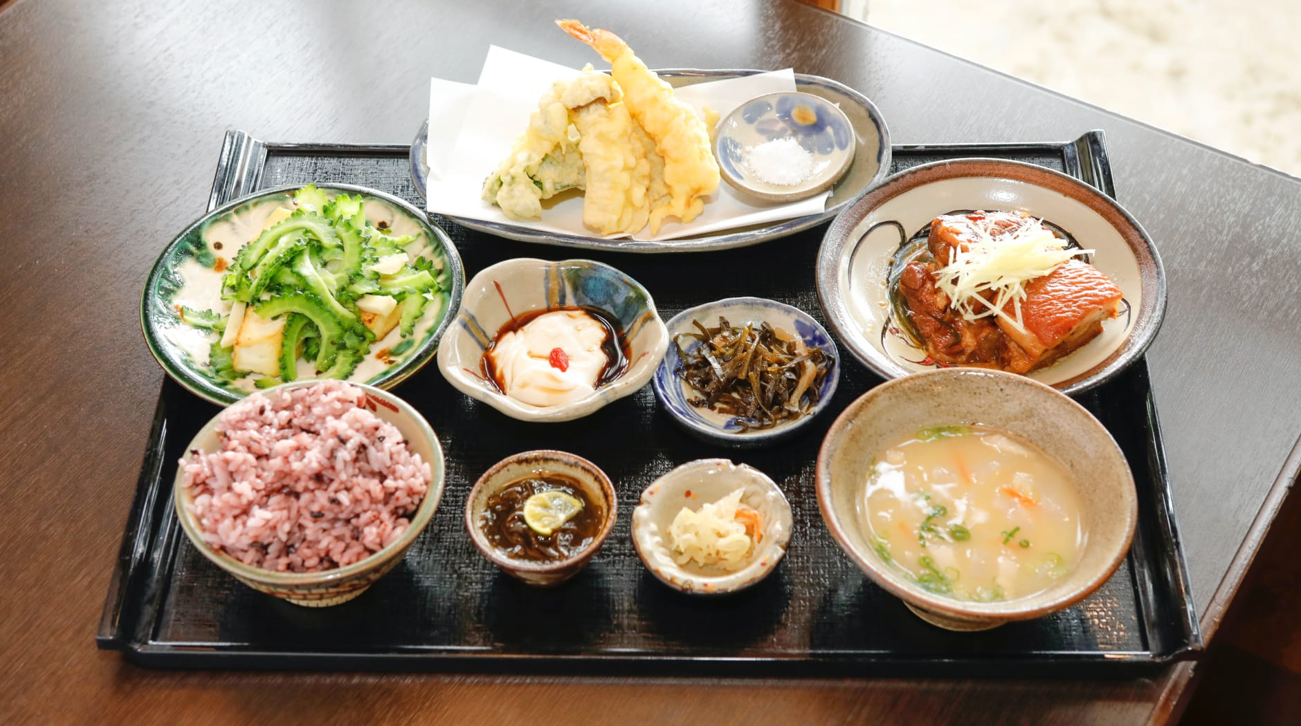 Ryukyuan Cuisine Nuchigafu